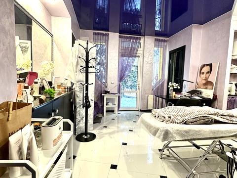 комерційна за адресою Шполянська вул., 18а