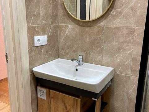 квартира за адресою с. Софіївська борщагівка, Героїв Небесної Сотні просп., 16/8