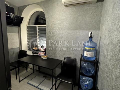 квартира за адресою Київ, Щекавицька вул., 42/48