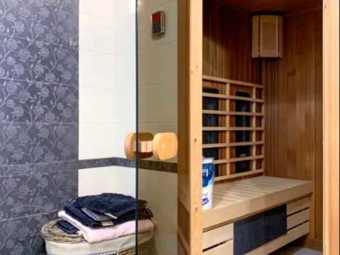 будинок за адресою Київ, 1 Травня вул.