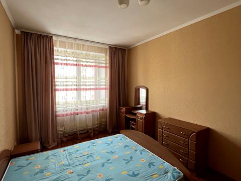 квартира за адресою Зодчих вул., 10