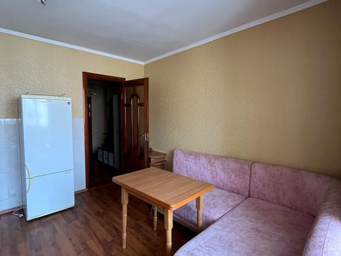 квартира за адресою Зодчих вул., 10