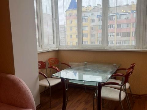 квартира за адресою Зодчих вул., 10