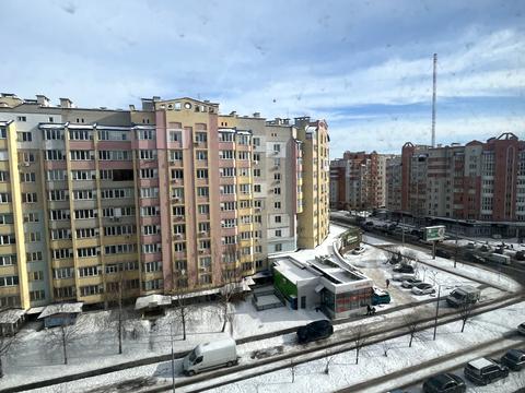 квартира за адресою Зодчих вул., 10