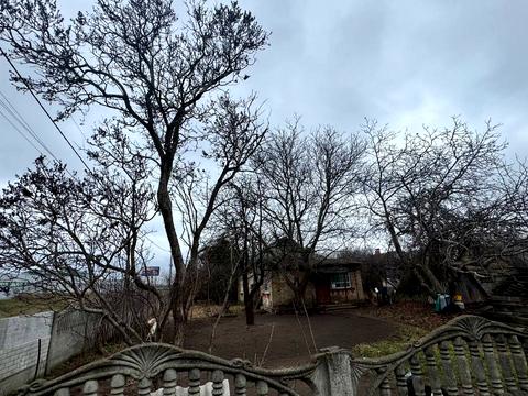 будинок за адресою Комарова