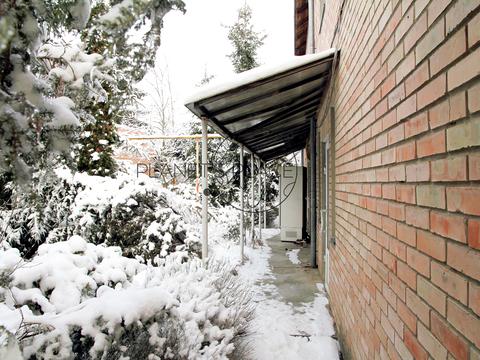 комерційна за адресою Петровського, 114