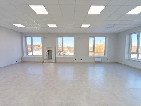 комерційна за адресою Центральна вул. (Чапаєва), 65