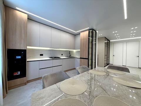 квартира за адресою Приозерна вул., 42