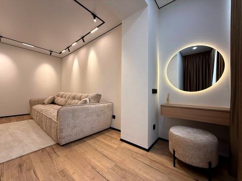 квартира за адресою Приозерна вул., 42