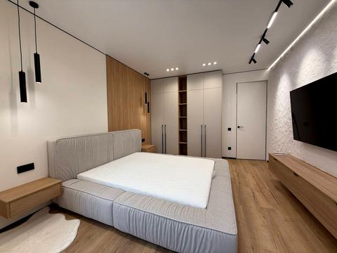 квартира за адресою Приозерна вул., 42