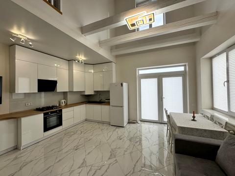 будинок за адресою смт. Брюховичі, Незалежності України вул., 18