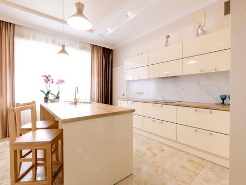 будинок за адресою Бориса Андрєєва