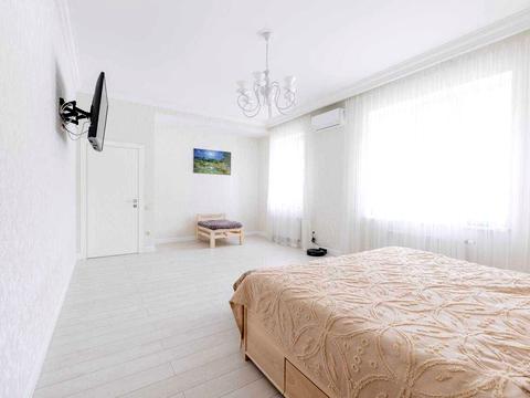 будинок за адресою Бориса Андрєєва