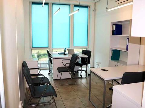 комерційна за адресою Київ, Соборності просп. (Возз'єднання), 30-А