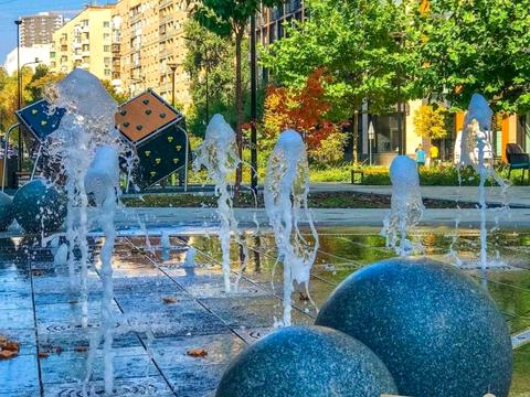 комерційна за адресою Предславинська вул., 42-А