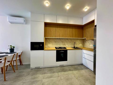 квартира за адресою Карла Мікльоша вул., 20-Б