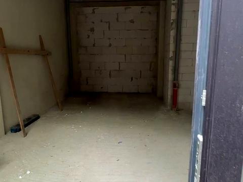 комерційна за адресою Івано-Франківськ, Юліана Пелеша вул., 3