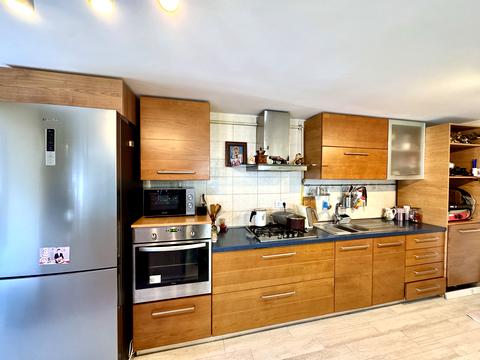 квартира по адресу Стешенко ул., 83а