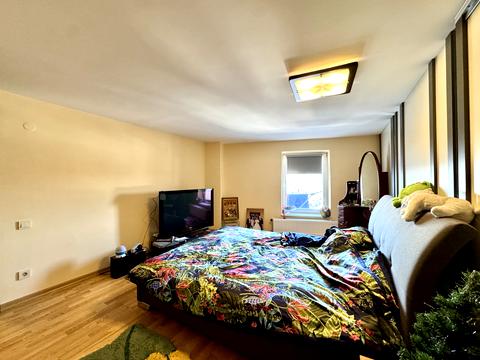 квартира по адресу Стешенко ул., 83а