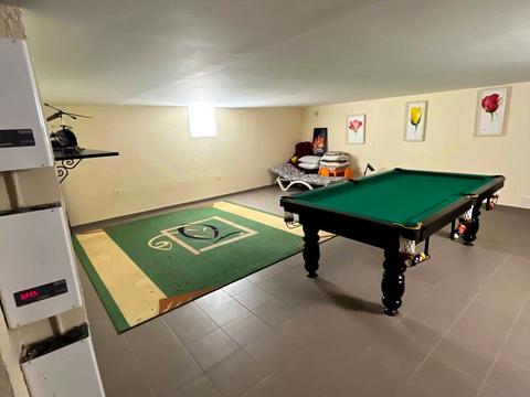 будинок за адресою Лабораторна вул.