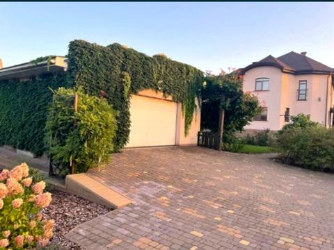 будинок за адресою Григорія Гуляницького вул. (Московська)