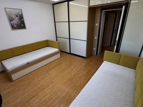 квартира по адресу Роксоланы ул., 43