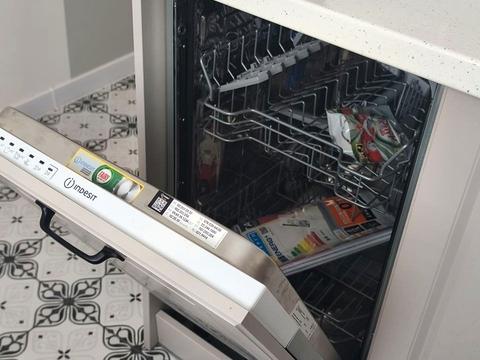 квартира по адресу Володимира Івасюка ул., 27