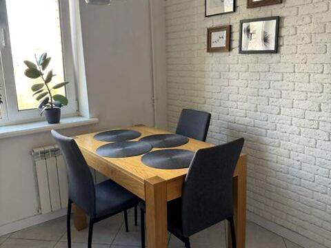 квартира за адресою Вільгельма Котарбінського вул. (Миколи Кравченка), 17