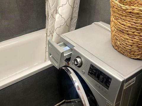 квартира за адресою Анни Ахматової вул., 13-Б