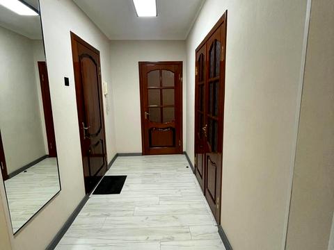 квартира за адресою Анни Ахматової вул., 13-Б