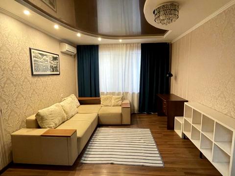 квартира за адресою Анни Ахматової вул., 13-Б