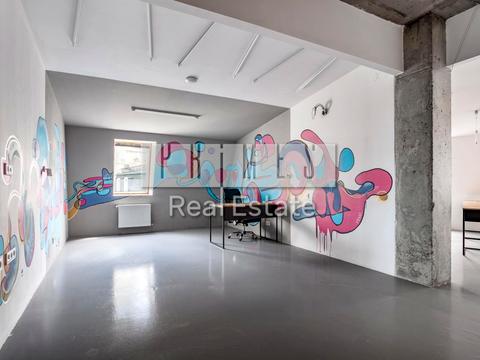 комерційна за адресою Воздвиженська вул., 51