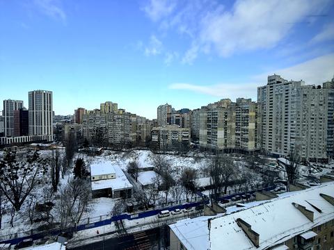 квартира за адресою Ростиславська вул. (Маршала Рибалка), 5-А