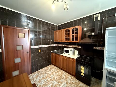 квартира за адресою Воскресенська вул., 13-Б