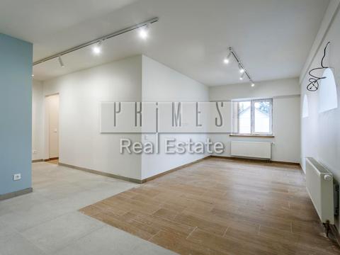 коммерческая по адресу Зарічна ул., 2