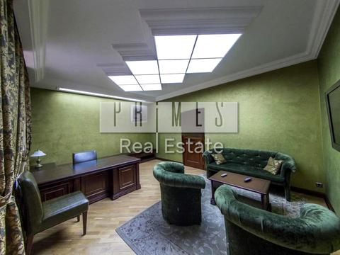 комерційна за адресою Київ, Нагірна вул., 27а