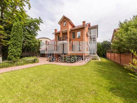 комерційна за адресою Київ, Нагірна вул., 27а