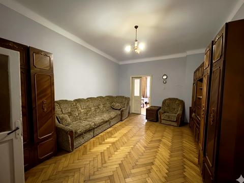 комерційна за адресою Львів, Костя Левицького вул. (), 6