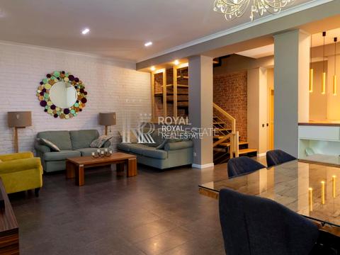 будинок за адресою Київська вул.