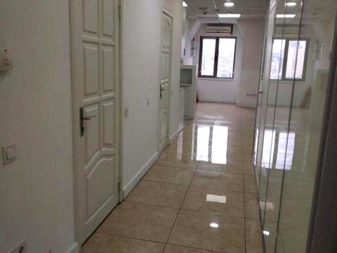 комерційна за адресою Київ, Велика Васильківська вул. (Червоноармійська), 72