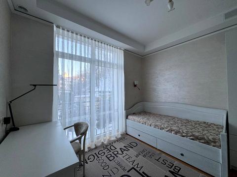 квартира за адресою Дегтярна вул., 7