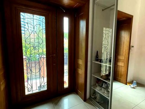 будинок за адресою Поперечна вул., 10