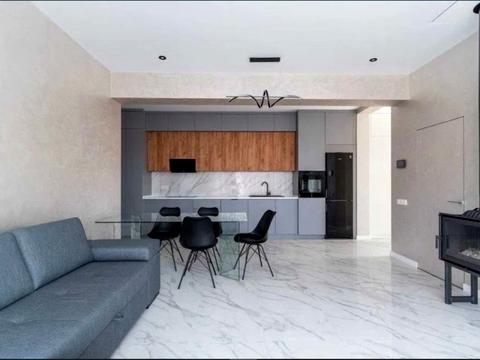 будинок за адресою с. Підгірці, Дубова