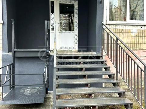 коммерческая по адресу Николая Руденко бульв. (Кольцова), 15