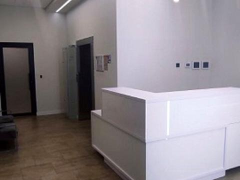 комерційна за адресою Михайла Максимовича вул. (Онуфрія Трутенка), 8