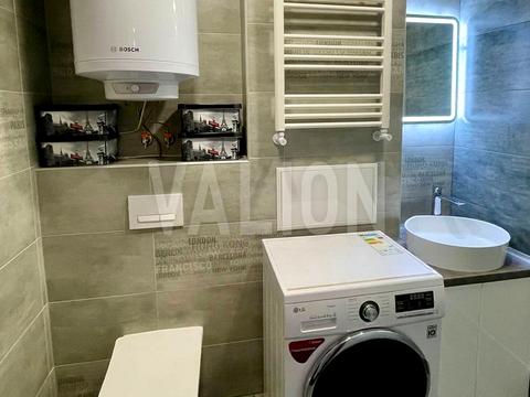 квартира за адресою Володимира Івасюка просп. (Героїв Сталінграду), 9