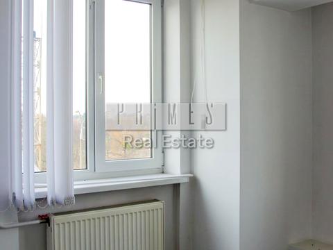 коммерческая по адресу Героїв Космосу ул., 4