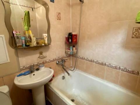 квартира за адресою Леха Качинського вул. (Черняховського), 5