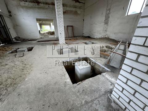 комерційна за адресою Промислова вул., 3