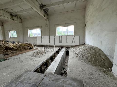 комерційна за адресою Промислова вул., 3